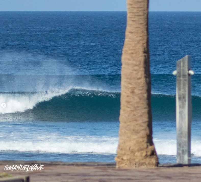 OLAS EN CAMINO — Las Américas, Tenerife